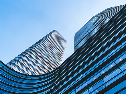 铝合金门窗与比其它门窗有哪些好处